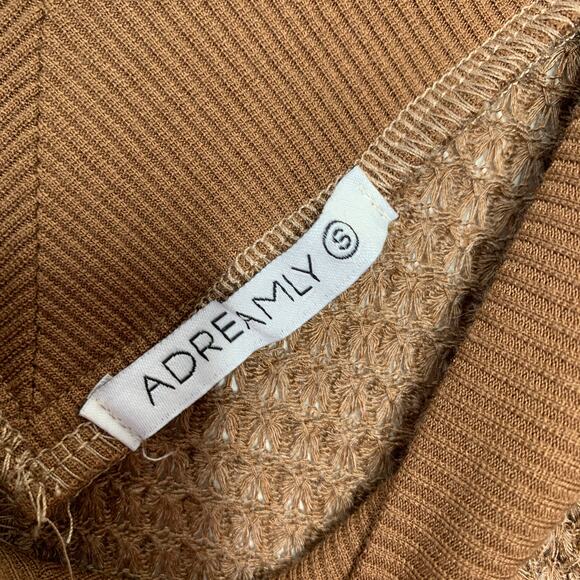 Adreamly women's brown v-neck waffle knit oversize long sleeve top Small - Picture 8 of 8